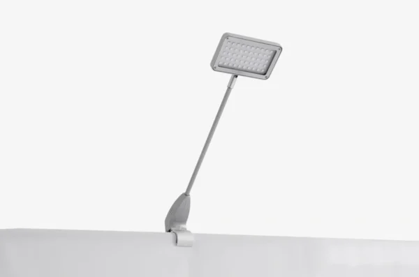 Kabinami parodų stendai adUp Vario Trifloat