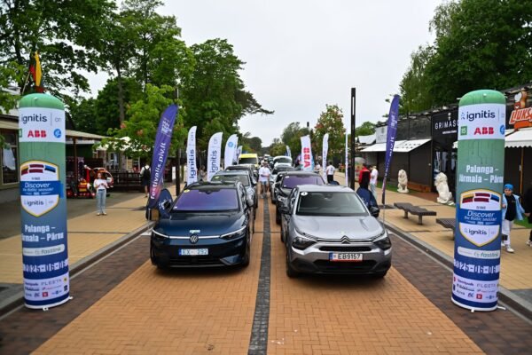 Pripučiamas stulpas adColumn Air | Reklaminis stulpas su spauda