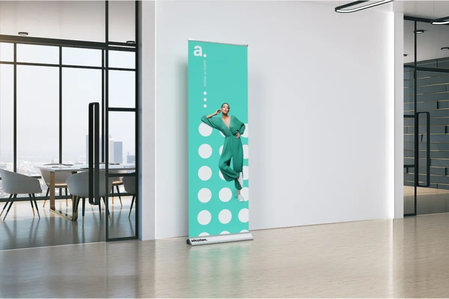 adStand Level – stendas informacinei ekspozicijai