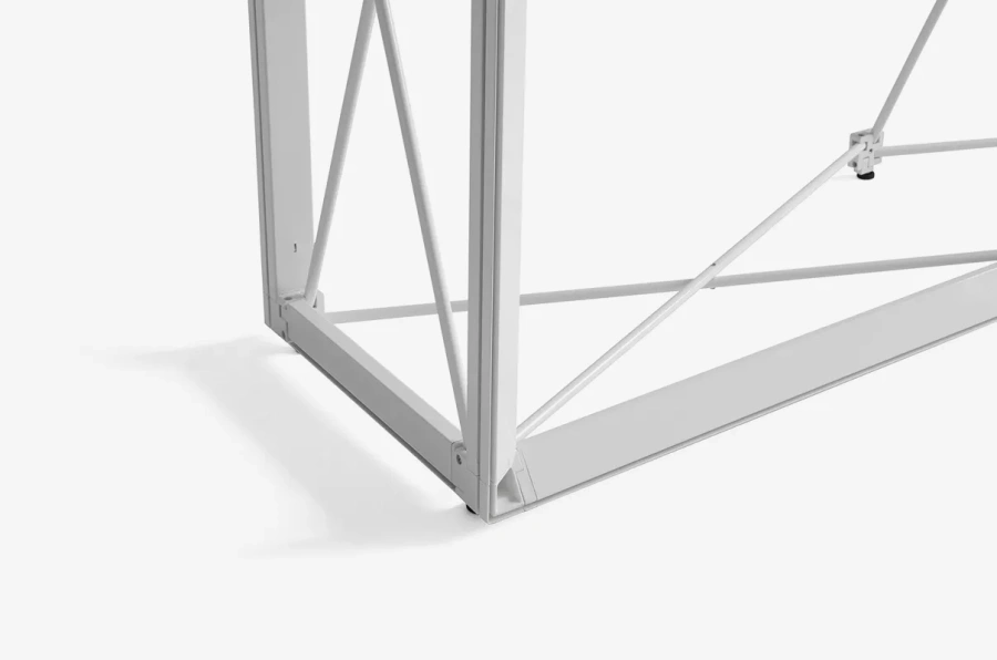 adWall Edge Plus išskleisto rėmo detalė