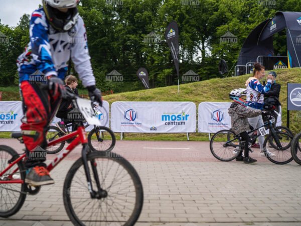 Tentai standartiniams renginių atitvarams