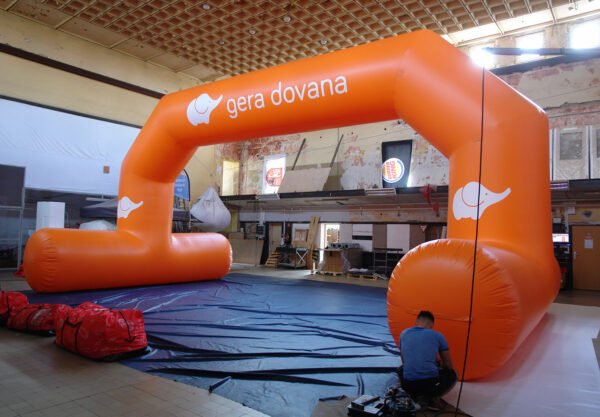 Pripučiami vartai