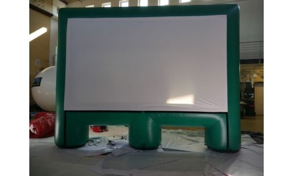 Pripučiamas kino ekranas