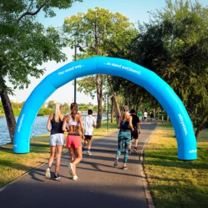 Arkos formos pripučiami reklaminiai vartai adGate Round