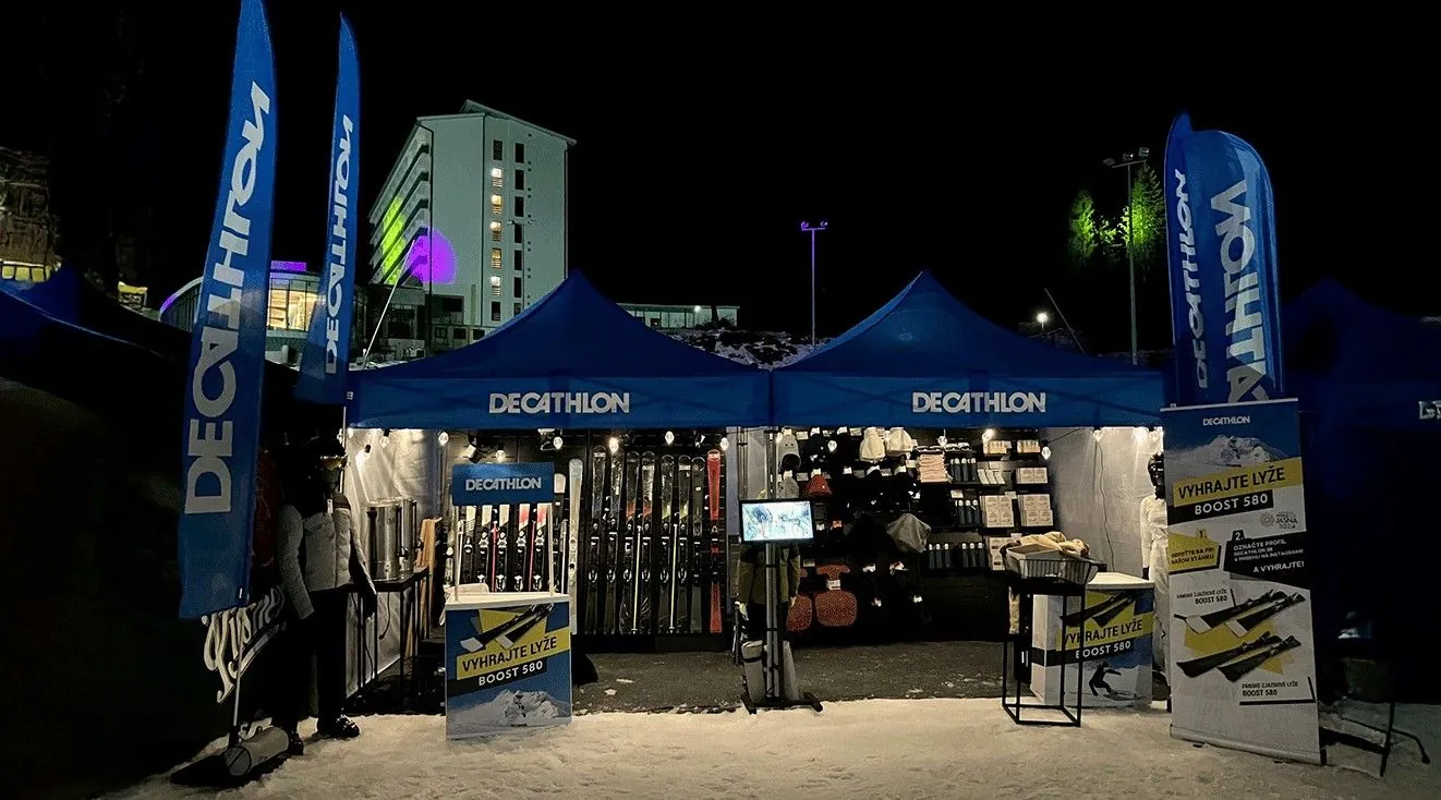 Prekybine palapine ziemos metu