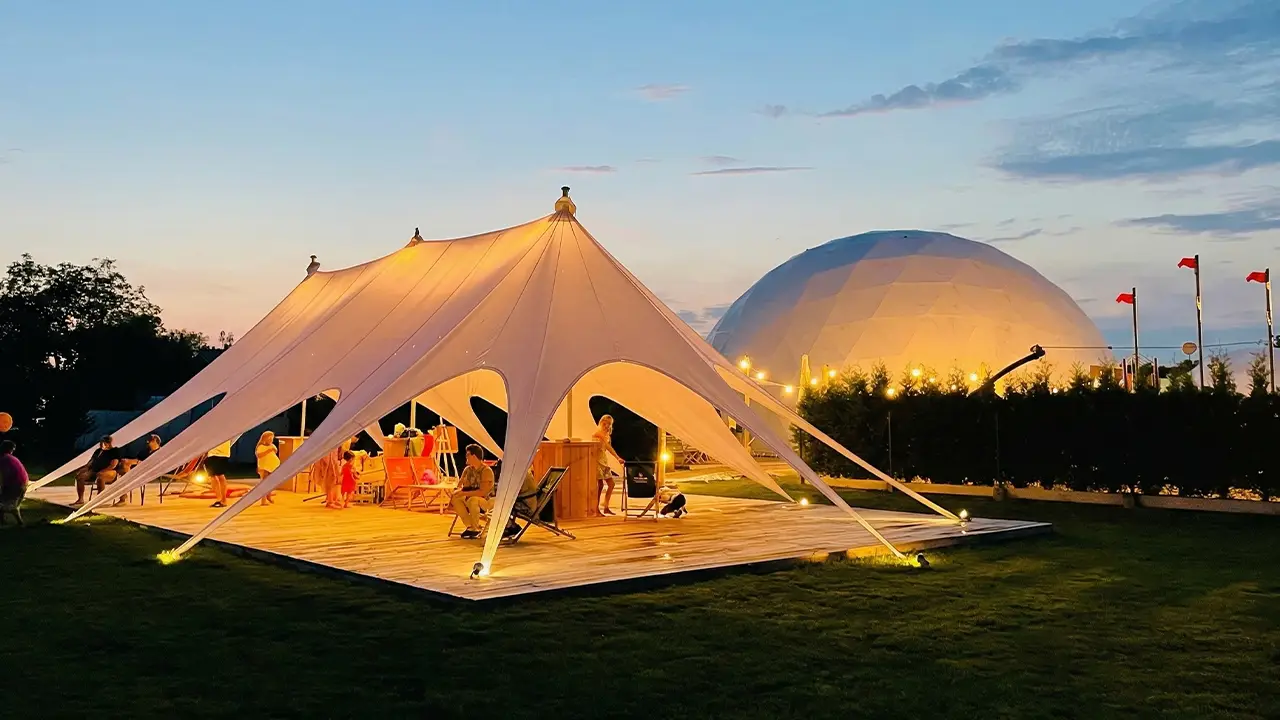 Palapine-Zvaigzde-miesto-sventes-palapine