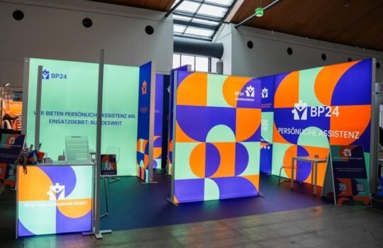 Parodos stendai - kaip pritraukti lankytojus