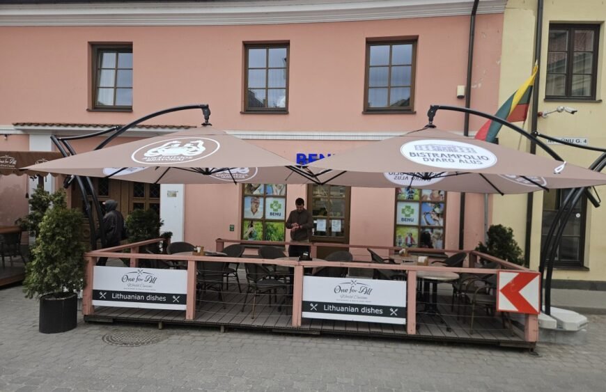 Lauko skėčiai kavinėms